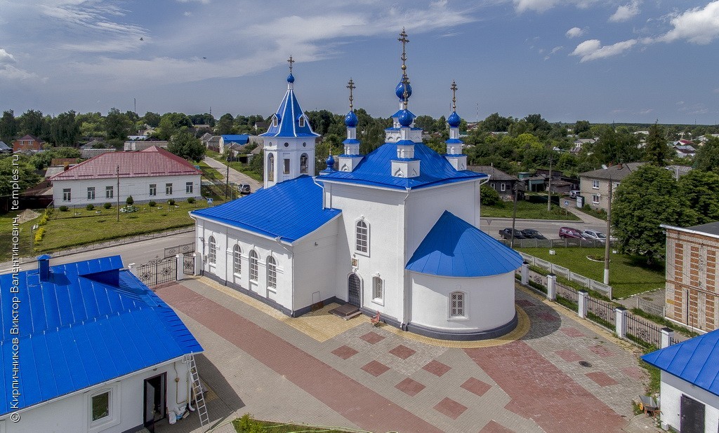 Церковь Рождества Пресвятой Богородицы в Перемышле Калужской области.